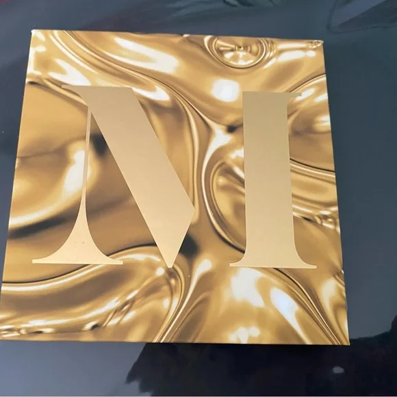 Morphe Gold Seeker Palette with Rich Tones - Picture 3 of 7